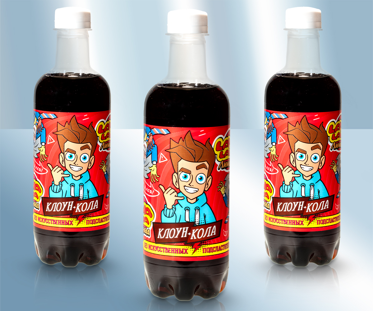 Напиток сильногазированный ароматизированный "Клоун-Кола" 500мл