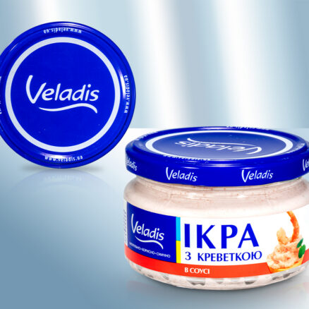 Икра мойвы в соусе, деликатесная с креветкой